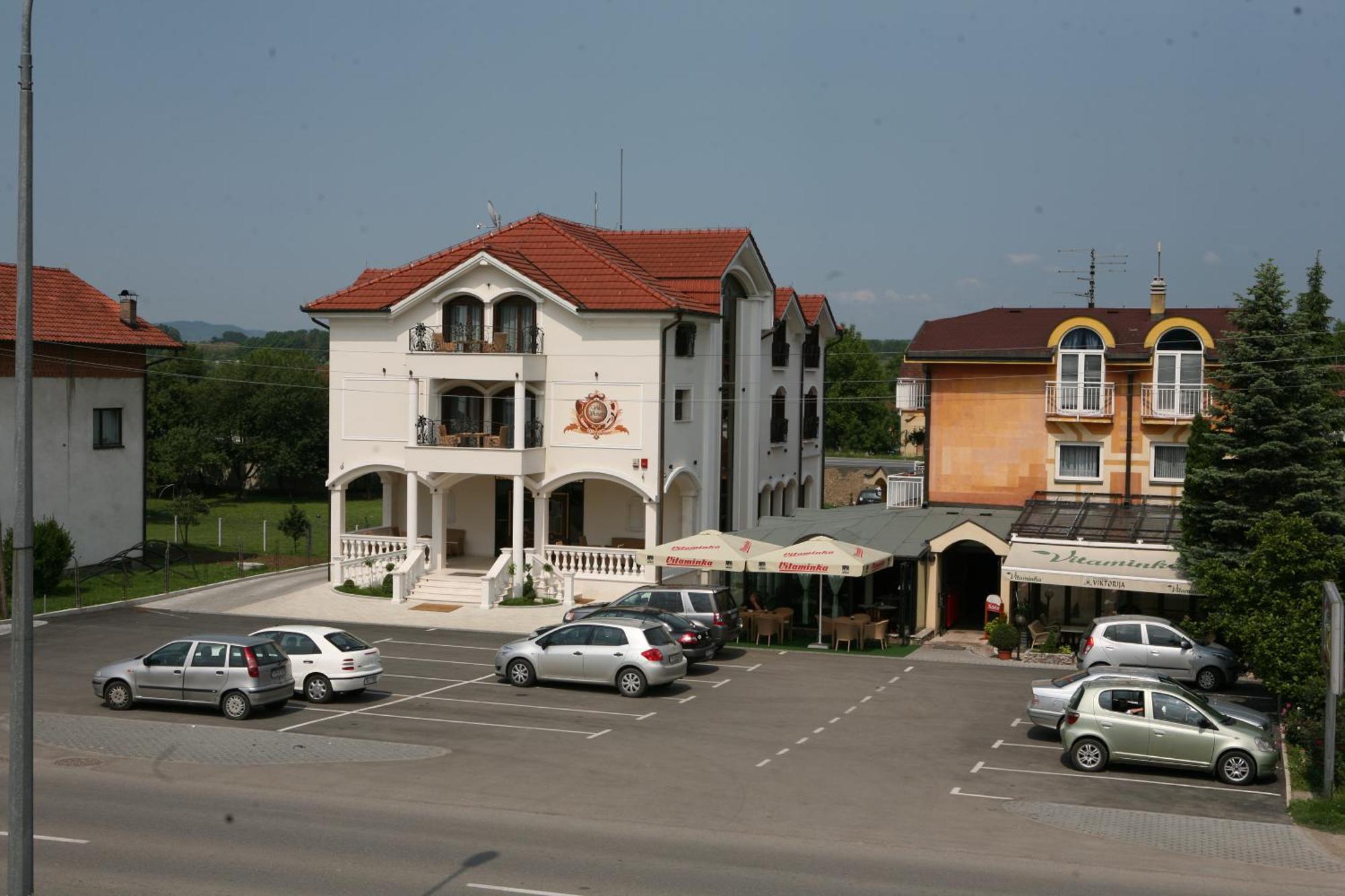 באניה לוקה Hotel Villa Viktorija מראה חיצוני תמונה