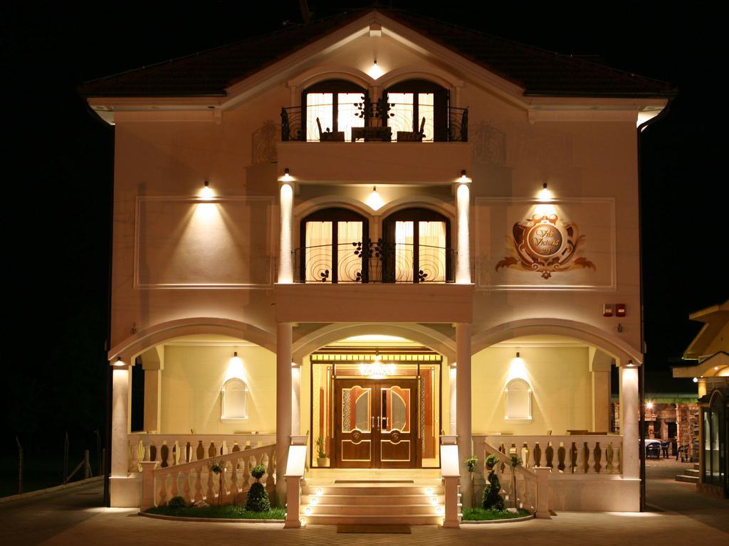 באניה לוקה Hotel Villa Viktorija מראה חיצוני תמונה